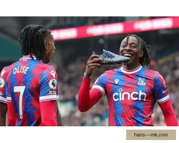 奥利塞在水晶宫右路依然表现无解 引发离队传闻并吸引多家豪门关注