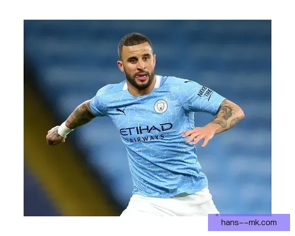 曼城正式宣布续约后卫格瓦迪奥尔至2029年 继续巩固防线
